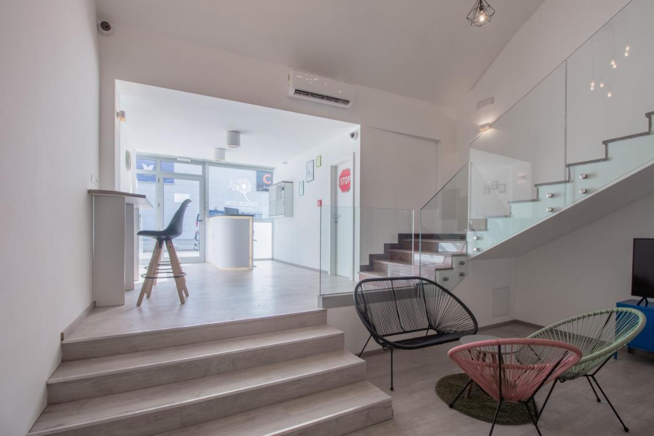 Dandelion Hostel Zadar Exterior photo