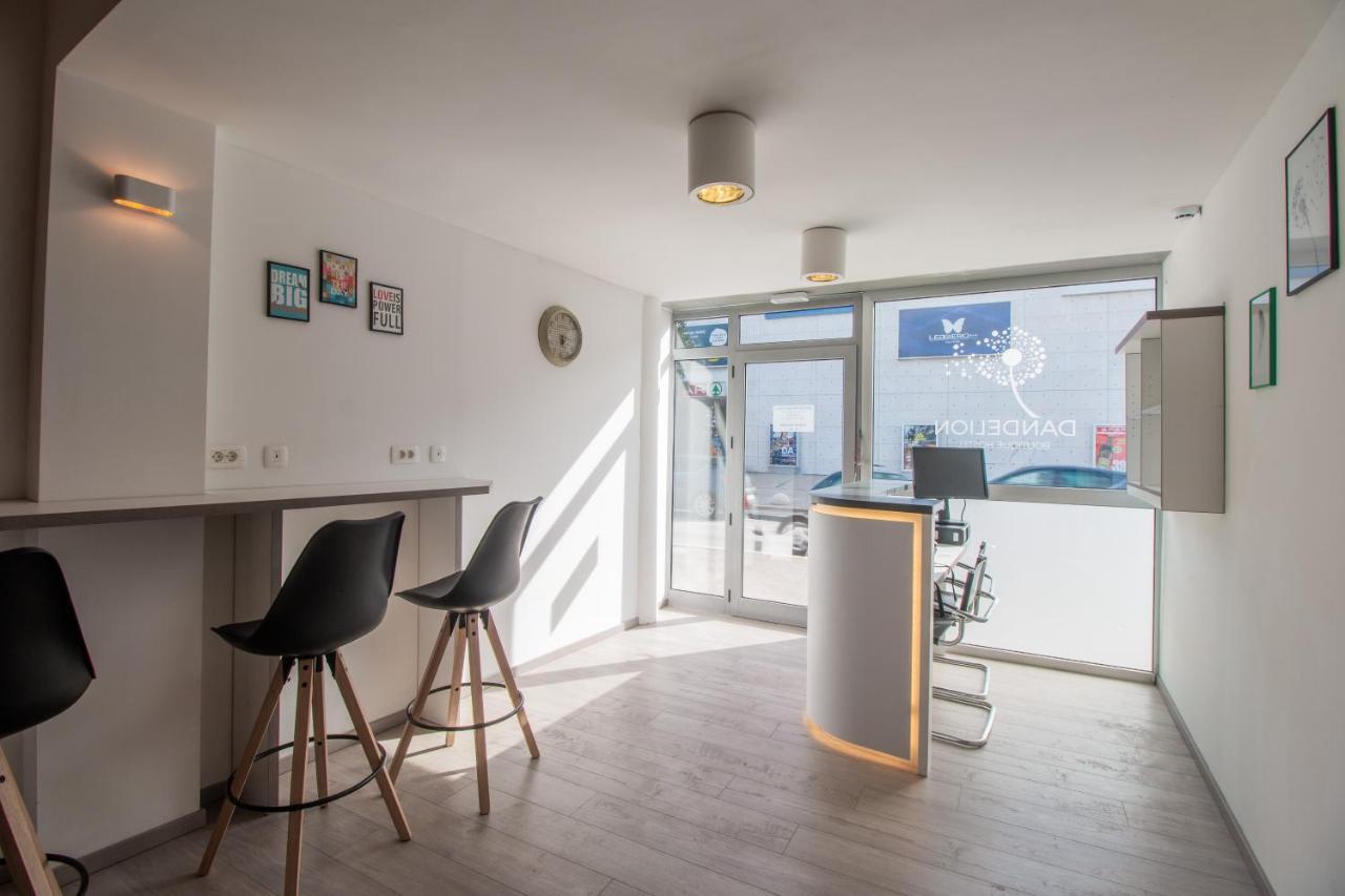 Dandelion Hostel Zadar Exterior photo